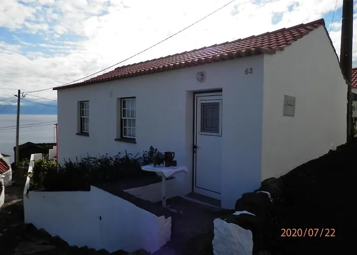 Adega Vermont * Biscoitos (Sao Jorge)